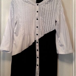 Long black/white top-35% cotton and 65% polyester